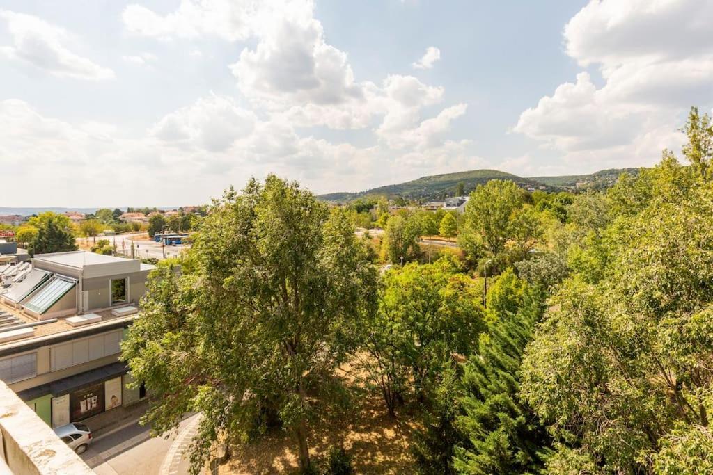 Lovely 1 Bedroom Flat - Gazdagret Budapeşte Dış mekan fotoğraf