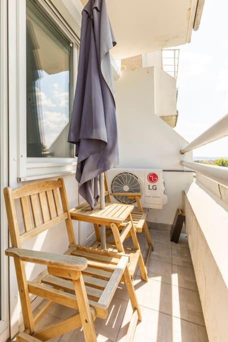 Lovely 1 Bedroom Flat - Gazdagret Budapeşte Dış mekan fotoğraf