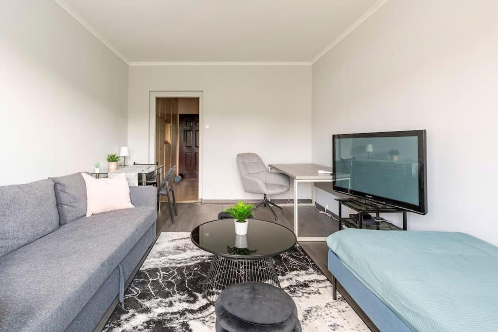 Lovely 1 Bedroom Flat - Gazdagret Budapeşte Dış mekan fotoğraf