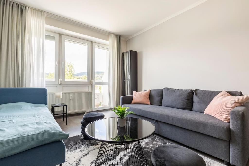Lovely 1 Bedroom Flat - Gazdagret Budapeşte Dış mekan fotoğraf